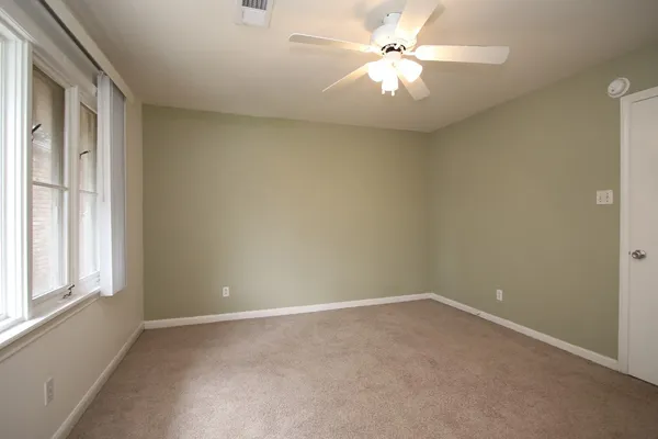 $1,750 | 1731 Commonwealth Street, Houston, TX 77006