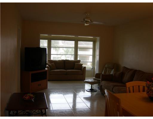 300 Northeast 20th Street, Unit 4060 Boca Raton, FL 33431 - Photo 2 of 11 Additional Photo