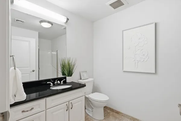 $3,100 | 855 Main Street, Unit 210, Woburn, MA 01801