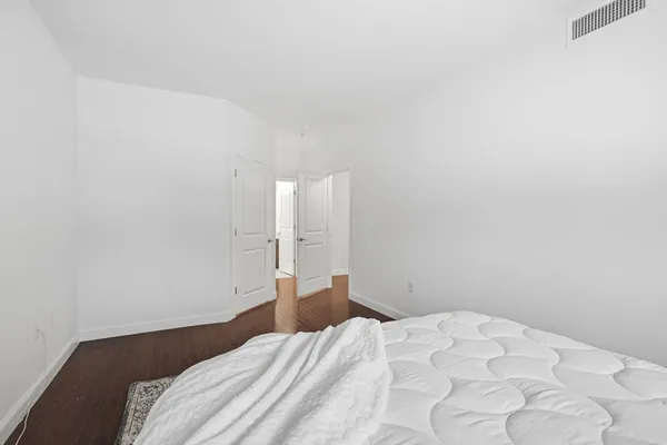 $3,100 | 855 Main Street, Unit 210, Woburn, MA 01801