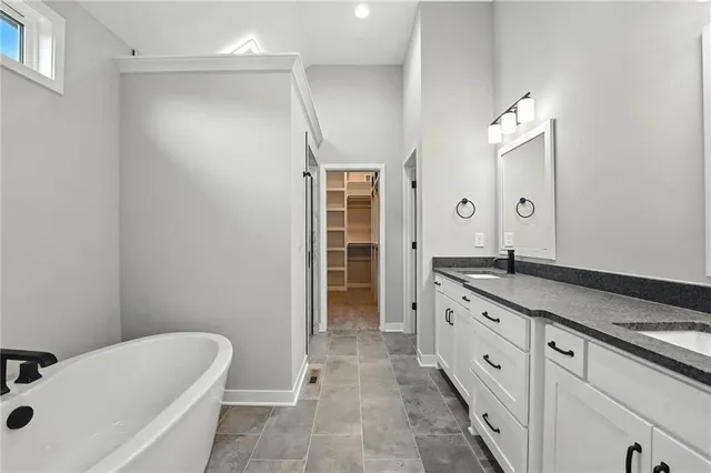 $674,900 | 10504 North Mulberry Street, Kansas City, MO 64155