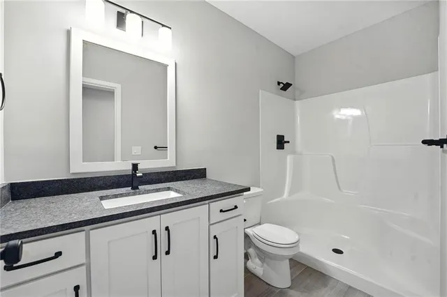 $674,900 | 10504 North Mulberry Street, Kansas City, MO 64155