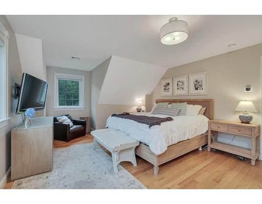 12 Abbey Road Merrimac, MA 01860 - Photo 9 of 23 Gallery Image 9