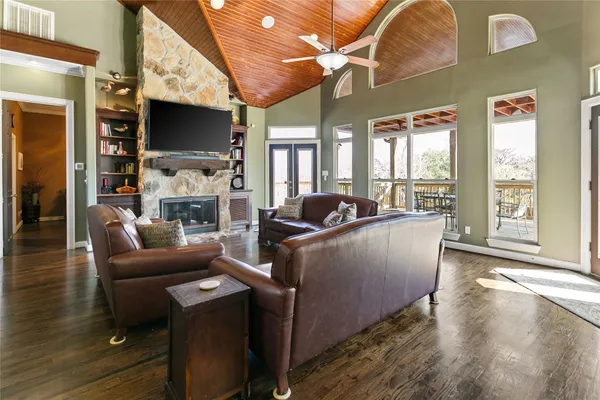 $654,000 | 4531 County Road 502D, Sweeny, TX 77480