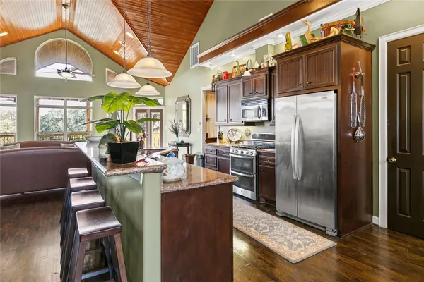 $654,000 | 4531 County Road 502D, Sweeny, TX 77480