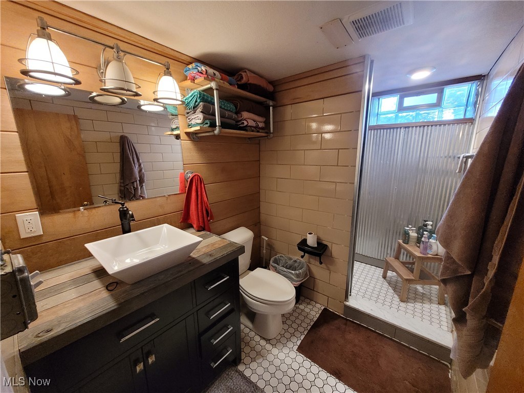 145 Maplewood Avenue Rittman, OH 44270 - Photo 29 of 40 Basement Bathroom