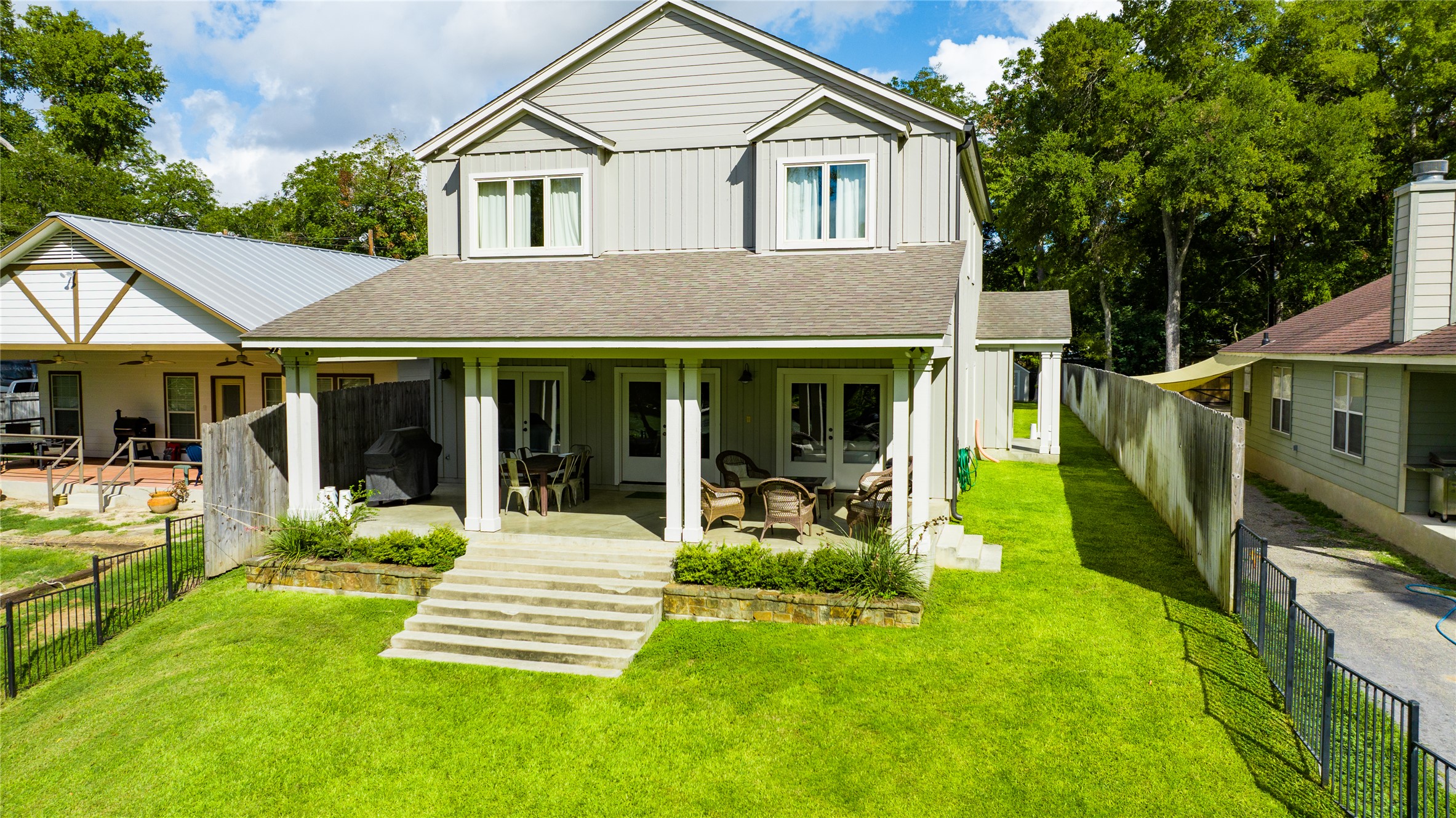 Welcome home to this Texas waterfront masterpiece experience!