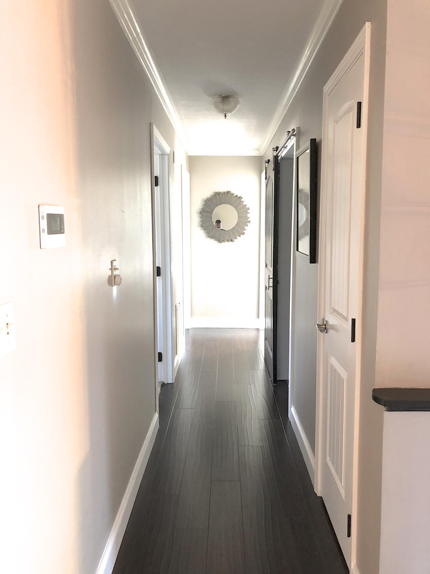 320 Highfield Road Knoxville, TN 37923 - Photo 13 of 29 UPPER HALLWAY