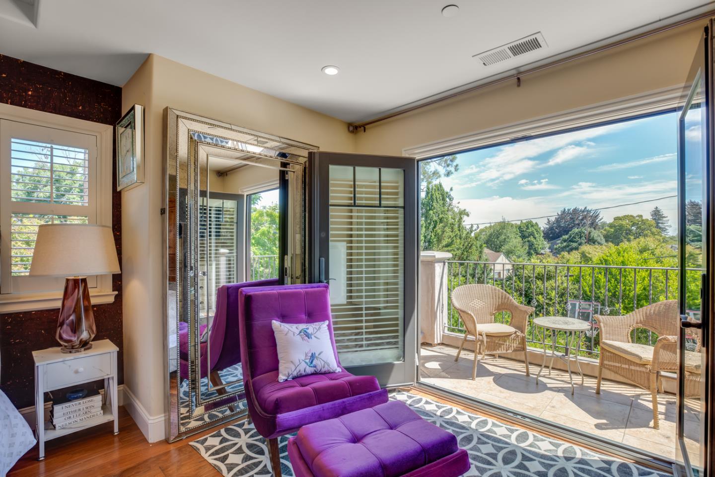2446 Cherry Avenue San Jose, CA 95125 - Photo 35 of 49 a living room with furniture