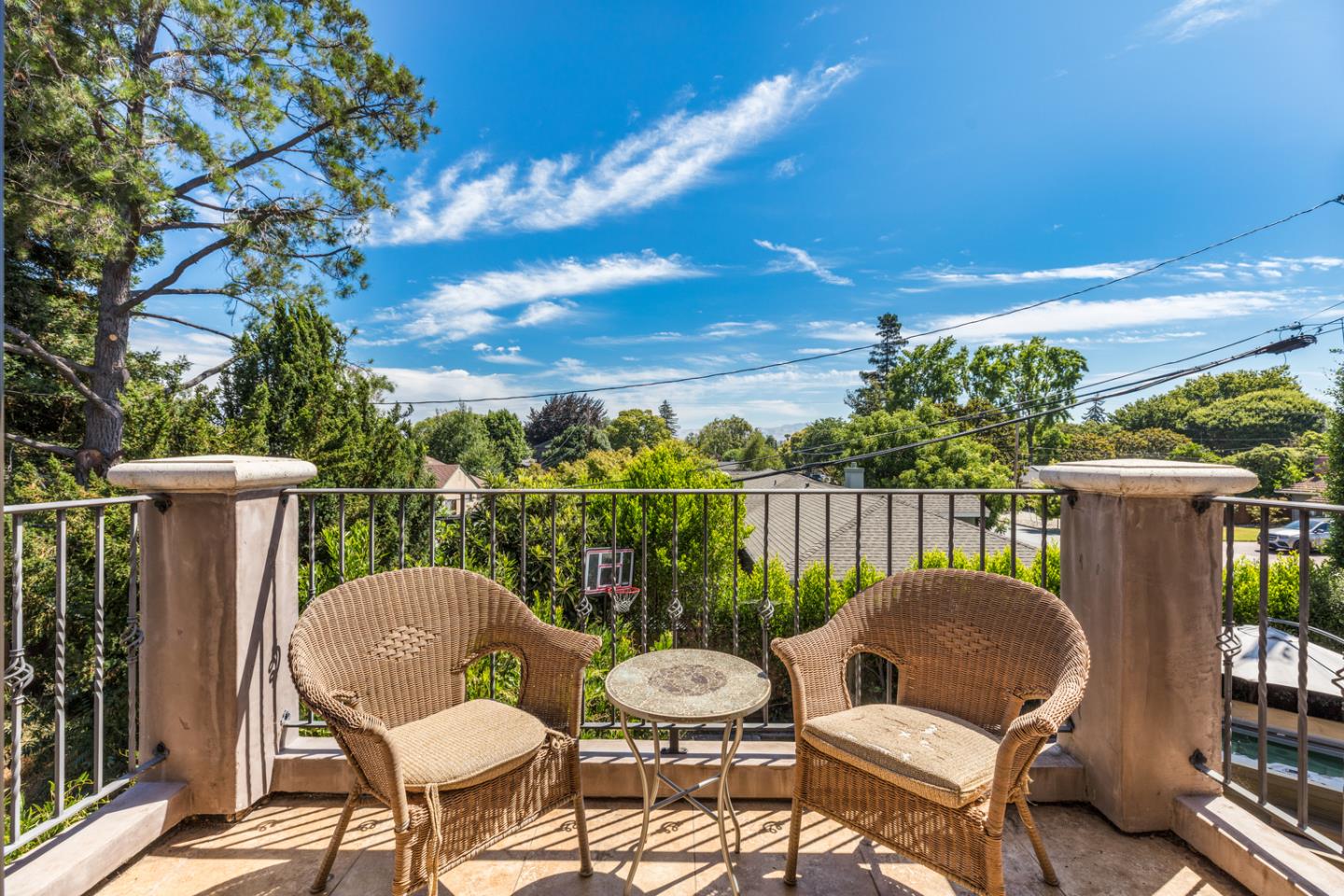 2446 Cherry Avenue San Jose, CA 95125 - Photo 37 of 49 a view of a chairs and table in patio