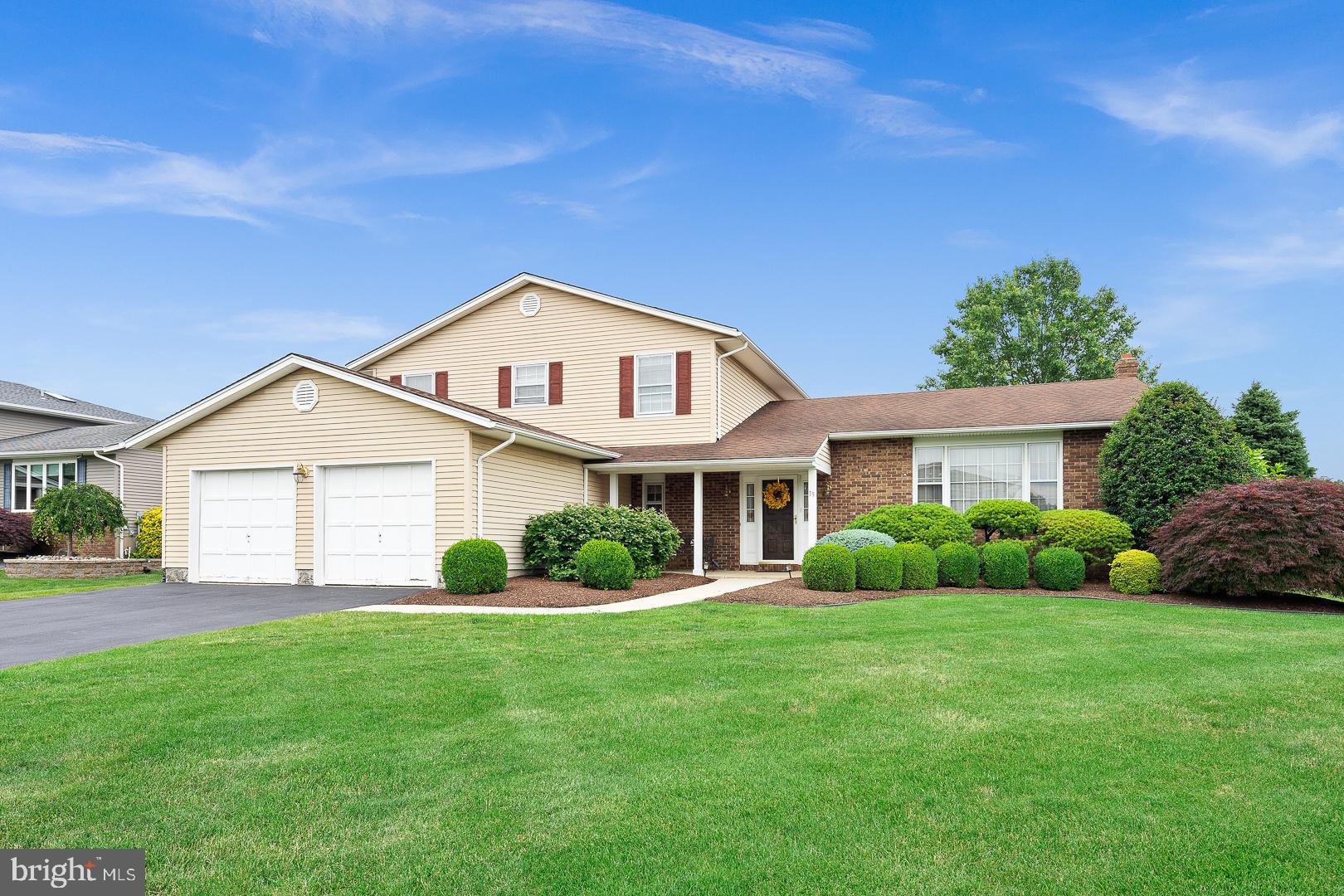 19 Baggaley Road Hamilton, NJ 08690 - Photo 1 of 24