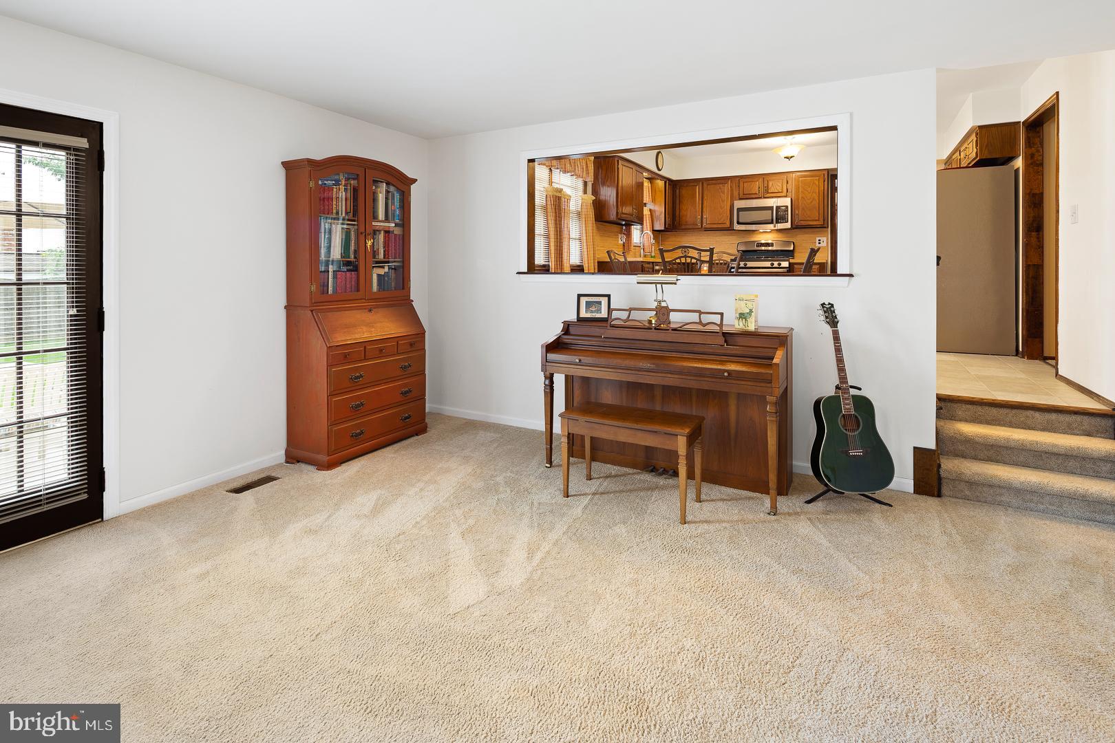 19 Baggaley Road Hamilton, NJ 08690 - Photo 12 of 24