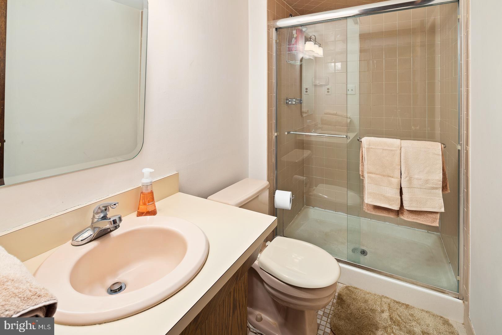 19 Baggaley Road Hamilton, NJ 08690 - Photo 13 of 24