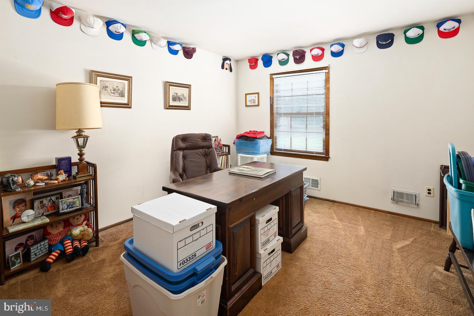 19 Baggaley Road Hamilton, NJ 08690 - Photo 15 of 24
