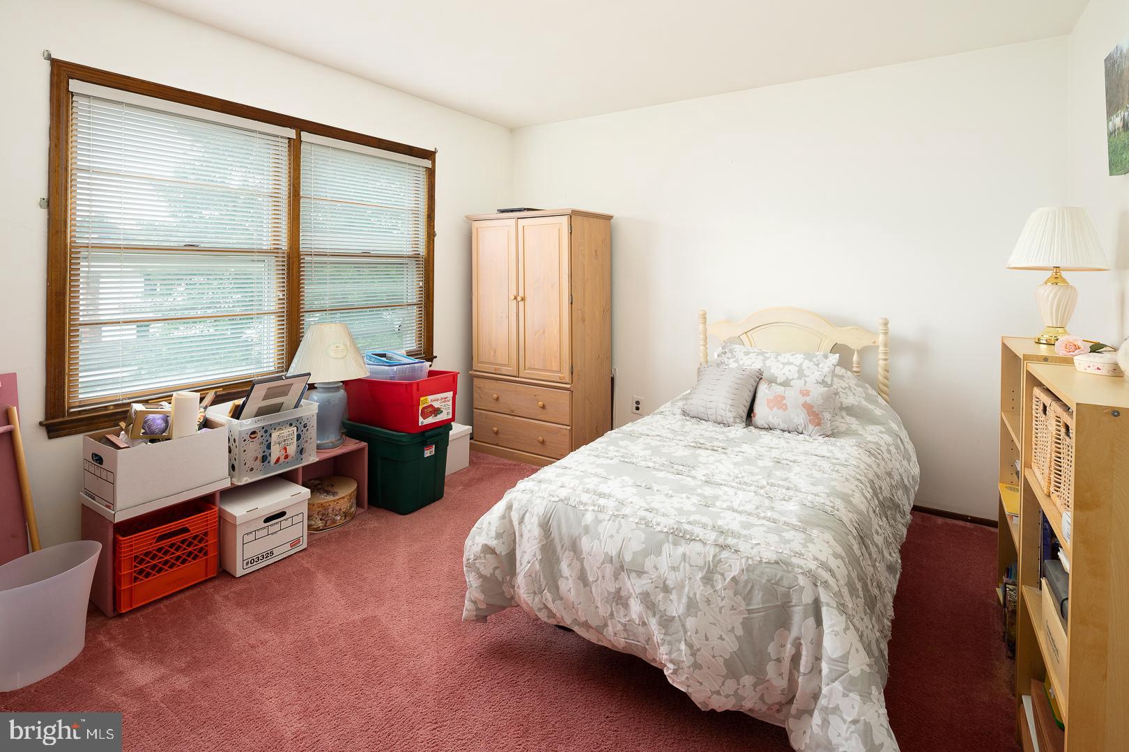 19 Baggaley Road Hamilton, NJ 08690 - Photo 17 of 24