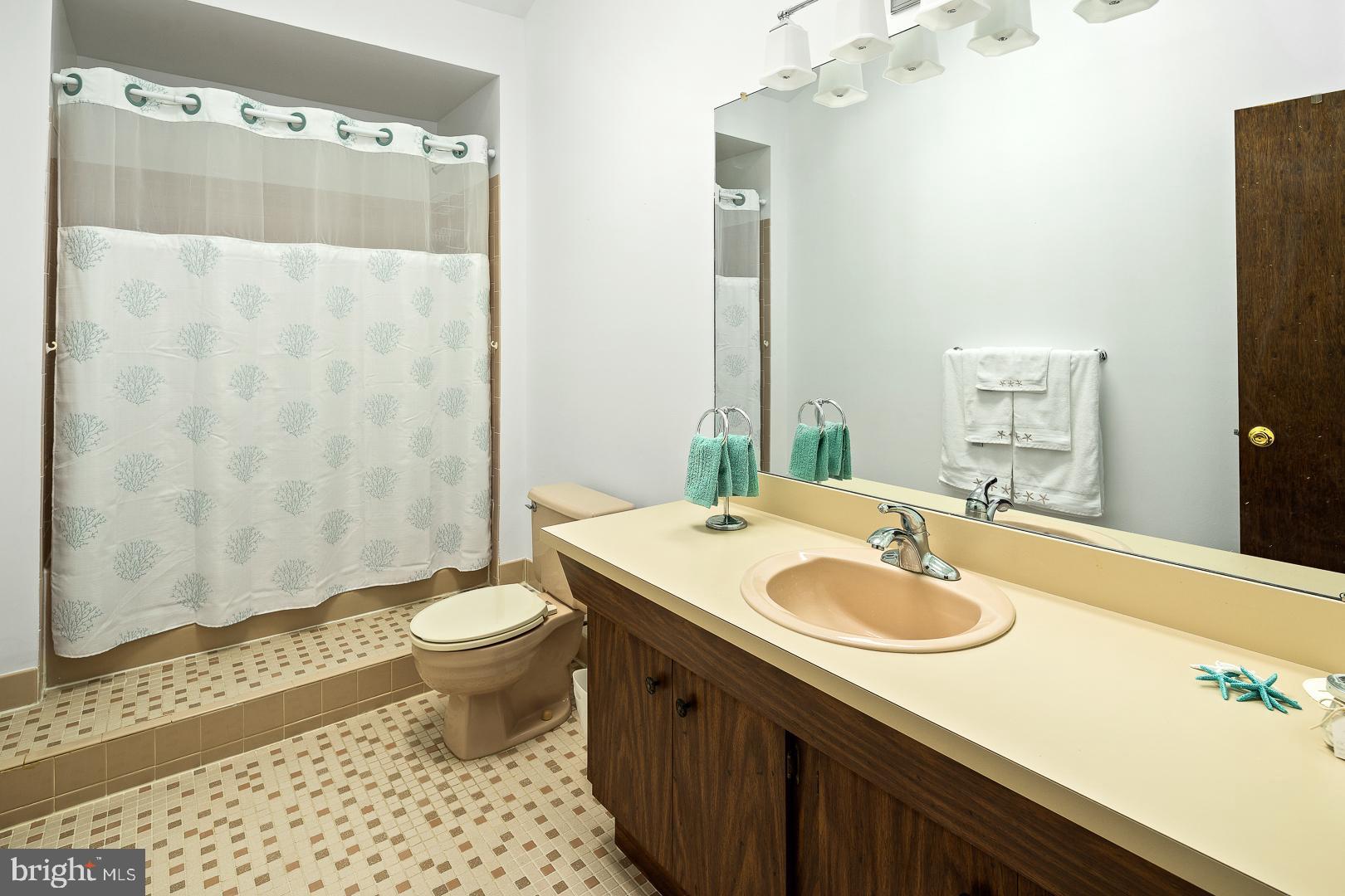 19 Baggaley Road Hamilton, NJ 08690 - Photo 18 of 24