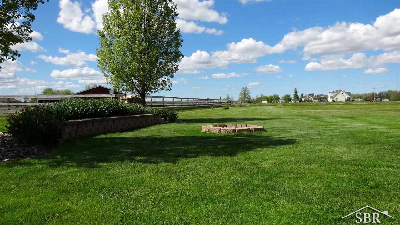 4281 North Graham Road Freeland, MI 48623 - Photo 27 of 30 31194568-26.JPG