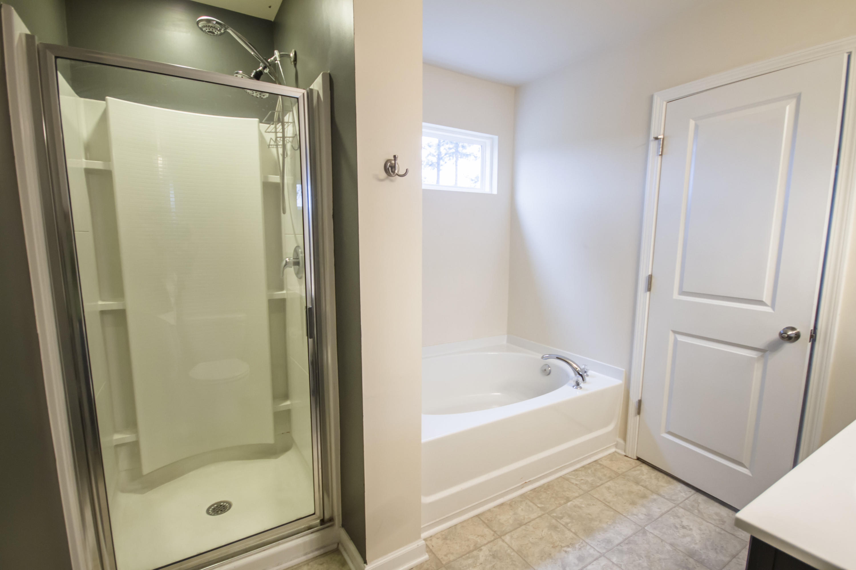174 Brookhaven Road Summerville, SC 29486 - Photo 33 of 46 Master bathroom