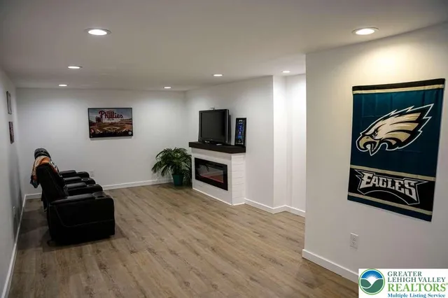 $479,900 | 2610 26th Street Southwest, Allentown, PA 18103