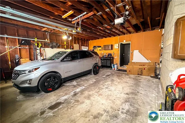 $479,900 | 2610 26th Street Southwest, Allentown, PA 18103