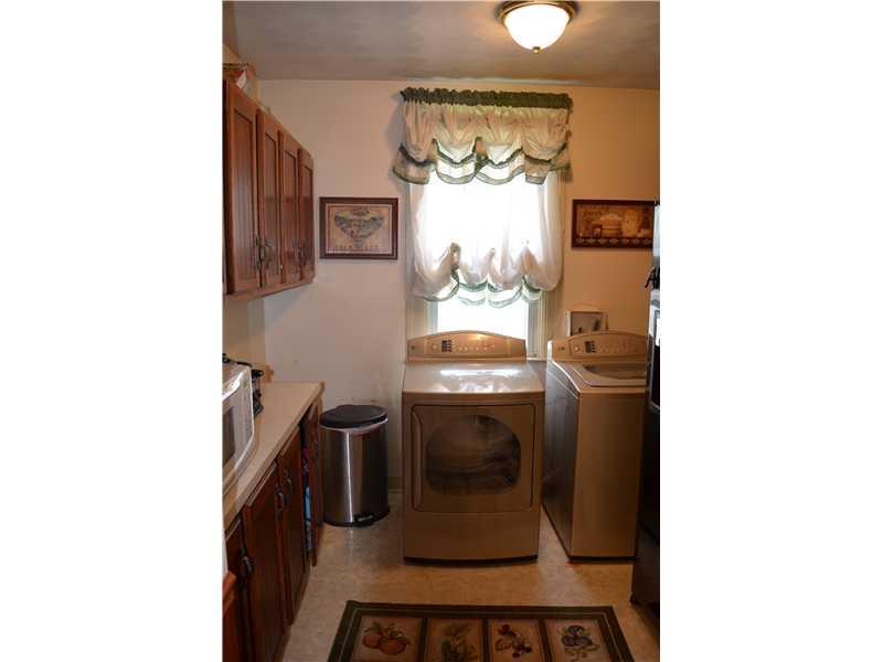 51 Old Mill Road Freeport, PA 16229 - Photo 6 of 25 Kitchen.
