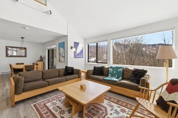 $659,900 | 25 Ravine Lane, Unit 3, Lincoln, NH 03251