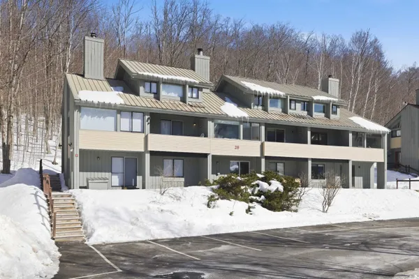$659,900 | 25 Ravine Lane, Unit 3, Lincoln, NH 03251