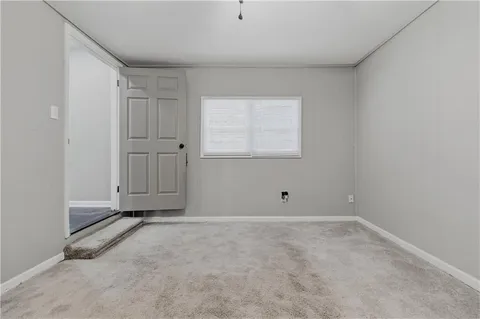 $215,000 | 10515 Palmer Avenue, Kansas City, MO 64134