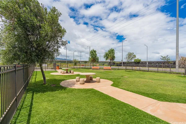$3,200 | 91-3525 Kauluakoko Street, Unit 2312, Ewa Beach, HI 96706
