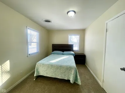 $156,000 | 1601 South Clark Street, Muncie, IN 47302