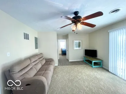 $149,000 | 1601 South Clark Street, Muncie, IN 47302