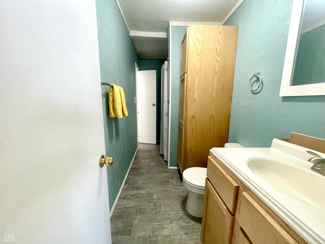 $156,000 | 1601 South Clark Street, Muncie, IN 47302