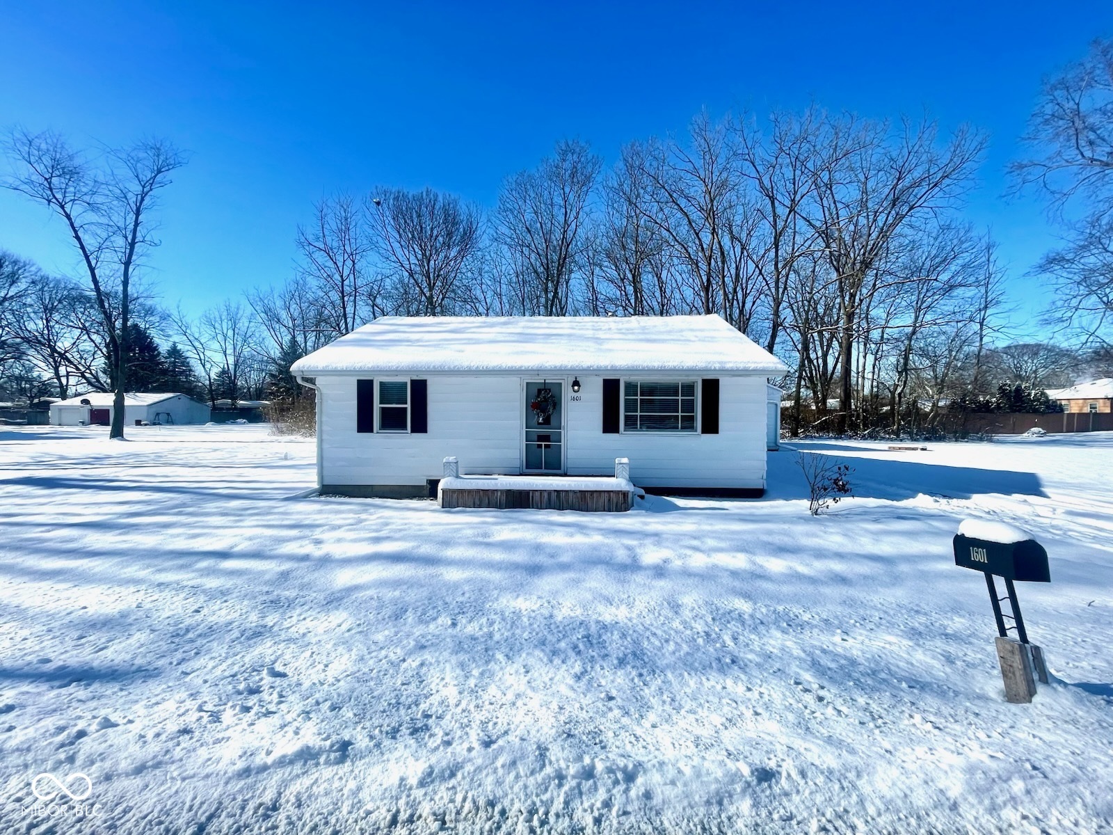 1601 South Clark Street Muncie, IN 47302 - Photo 2 of 24