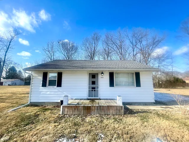 $156,000 | 1601 South Clark Street, Muncie, IN 47302