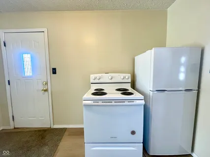 $156,000 | 1601 South Clark Street, Muncie, IN 47302