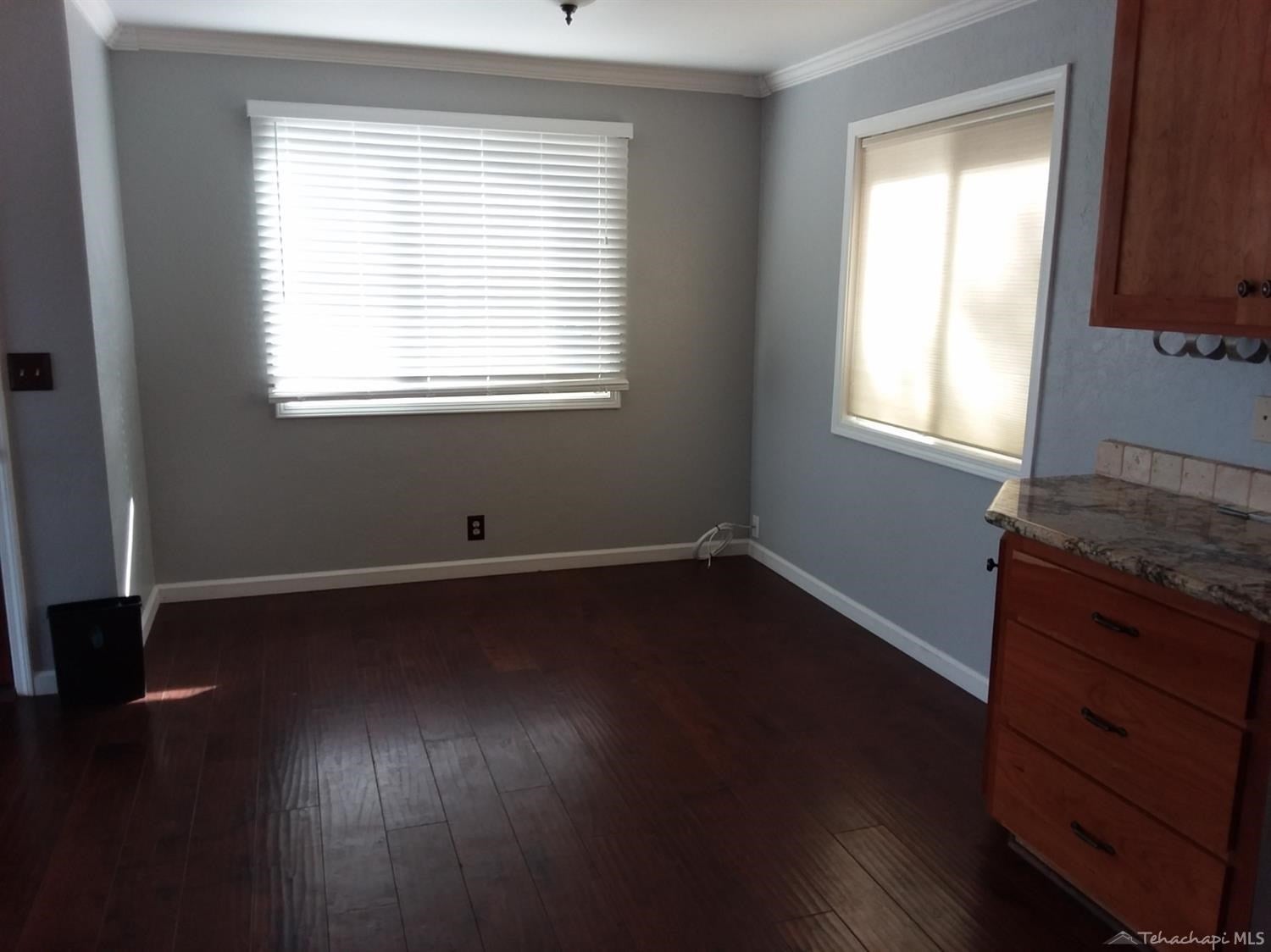 20900 Ridgeway Drive Tehachapi, CA 93561 - Photo 21 of 43 Gallery Image 21