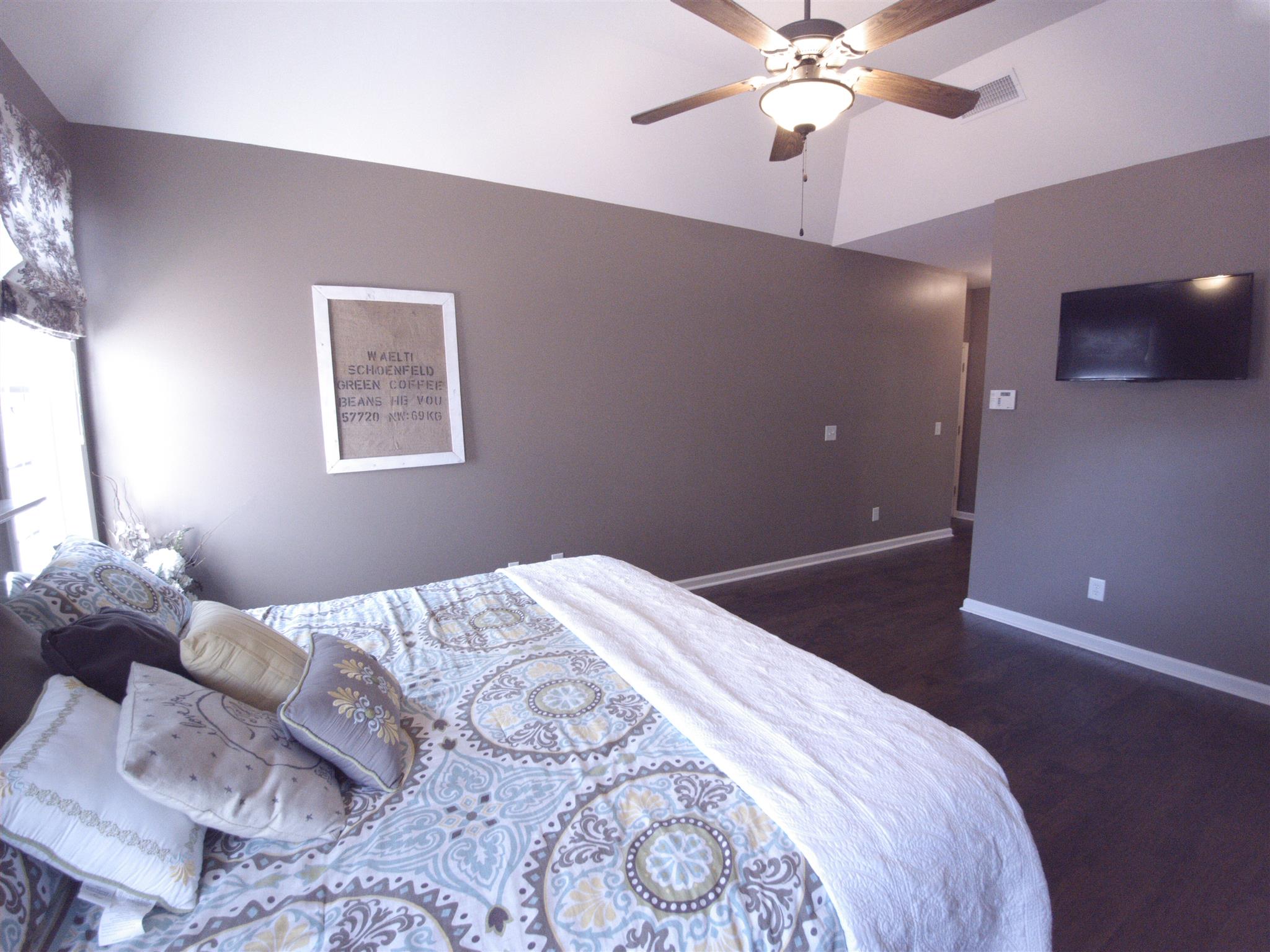 1093 Nealcrest Circle Spring Hill, TN 37174 - Photo 17 of 30 Gallery Image 17
