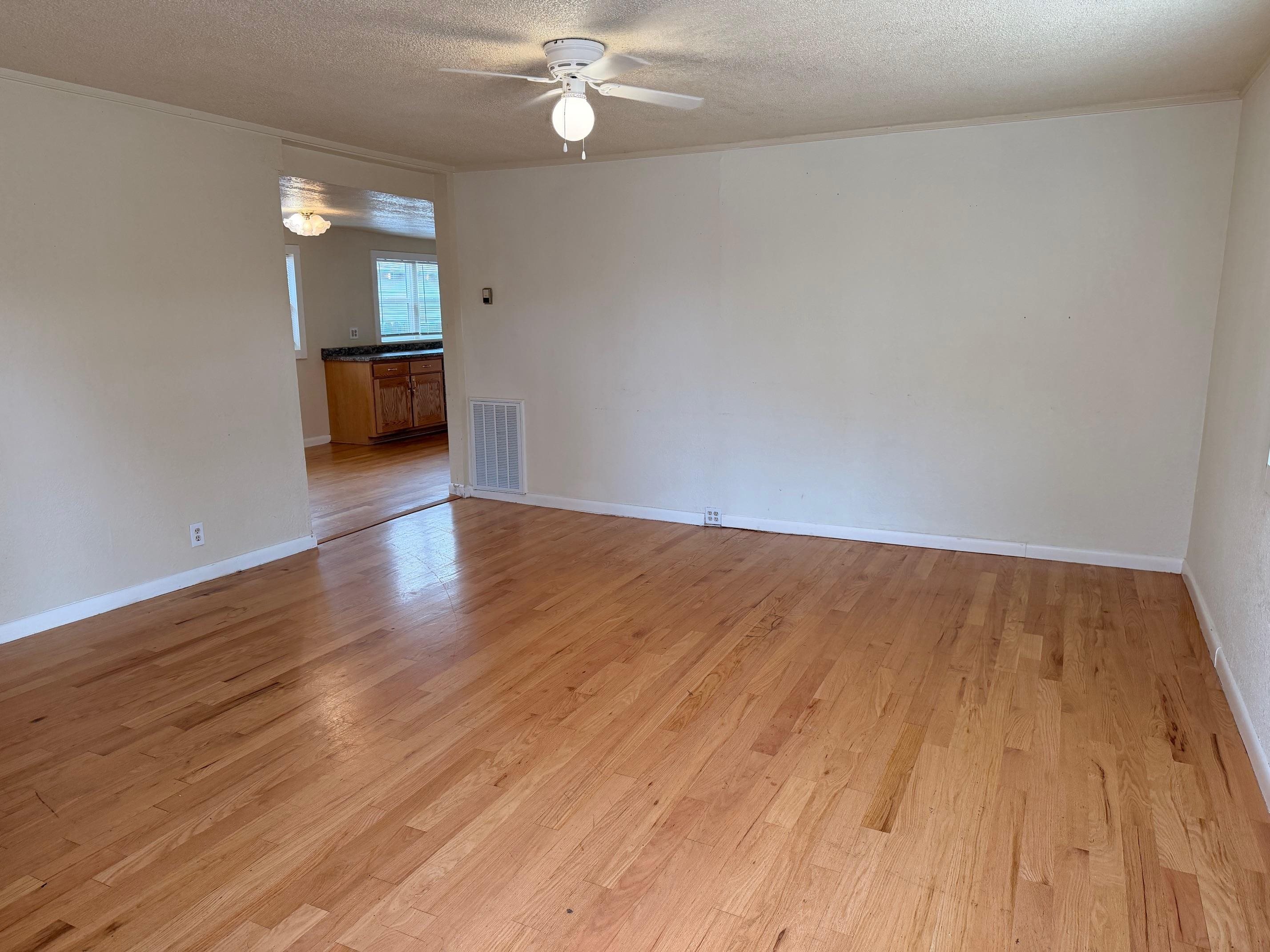 447 North Washington Street Casper, WY 82601 - Photo 2 of 19