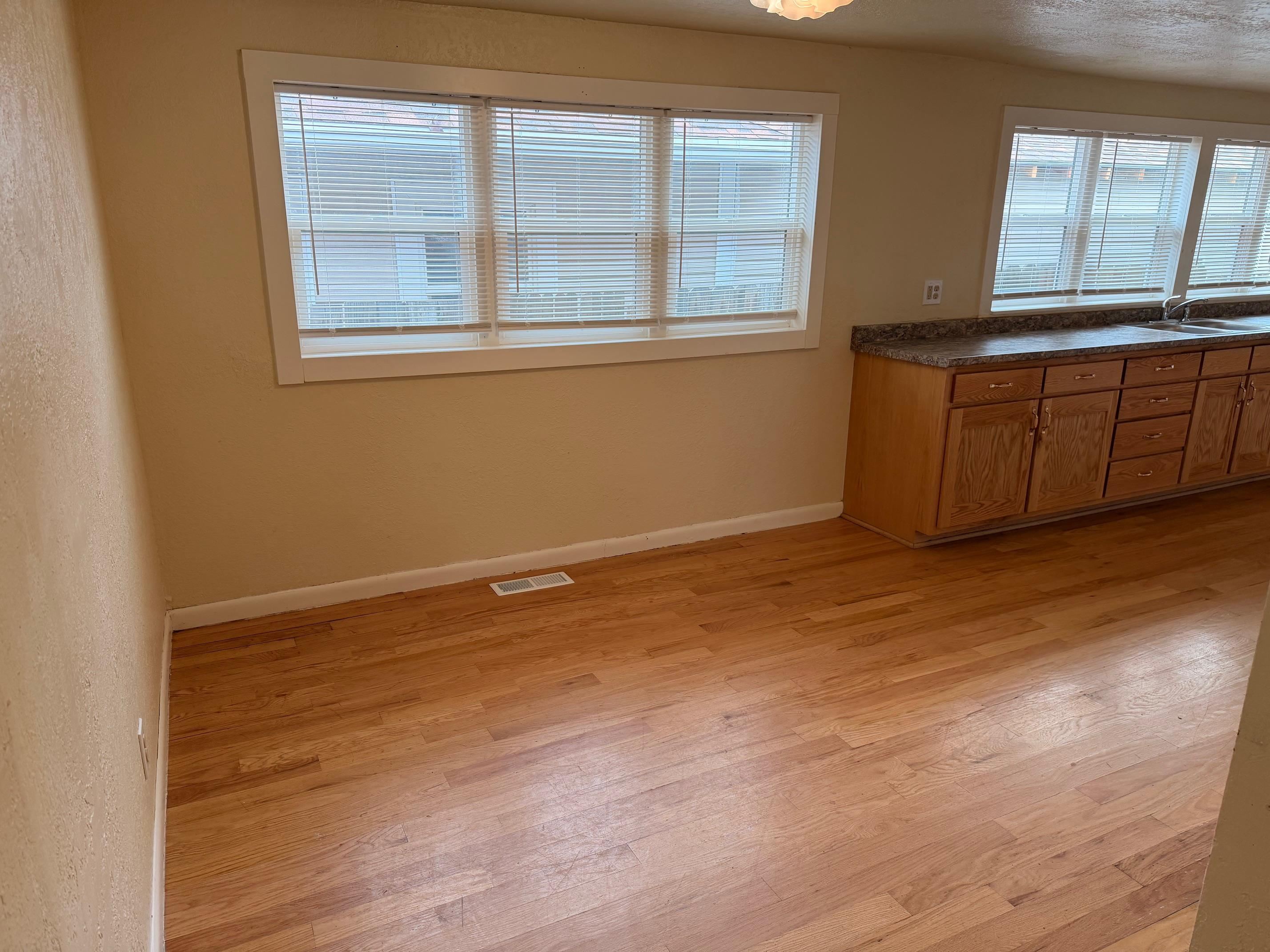 447 North Washington Street Casper, WY 82601 - Photo 7 of 19