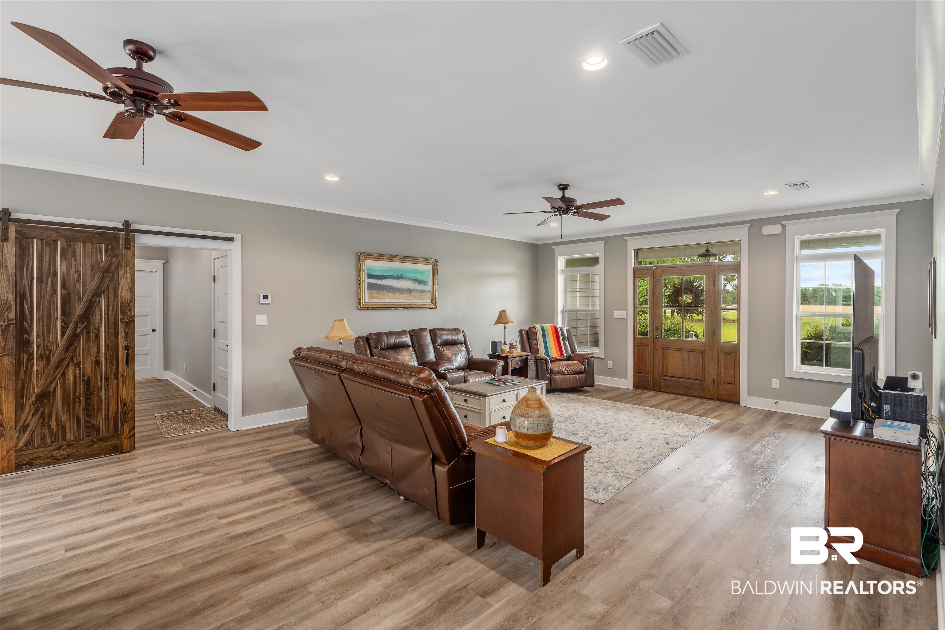 20011 Lawrence Road Fairhope, AL 36532 - Photo 12 of 41 Living Room
