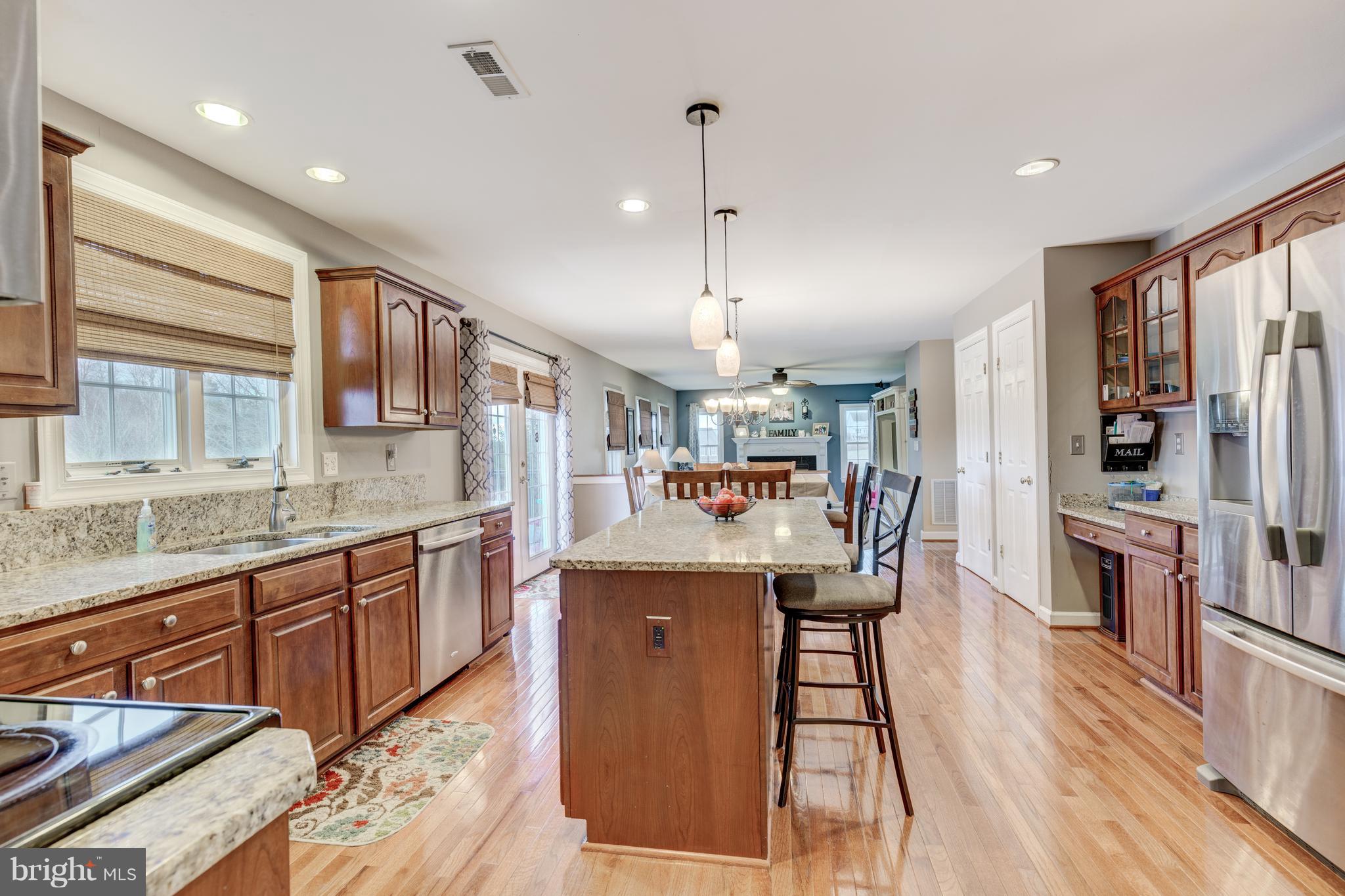 6113 Yorktown Road Mount Airy, MD 21771 - Photo 15 of 59 Updated kitchen