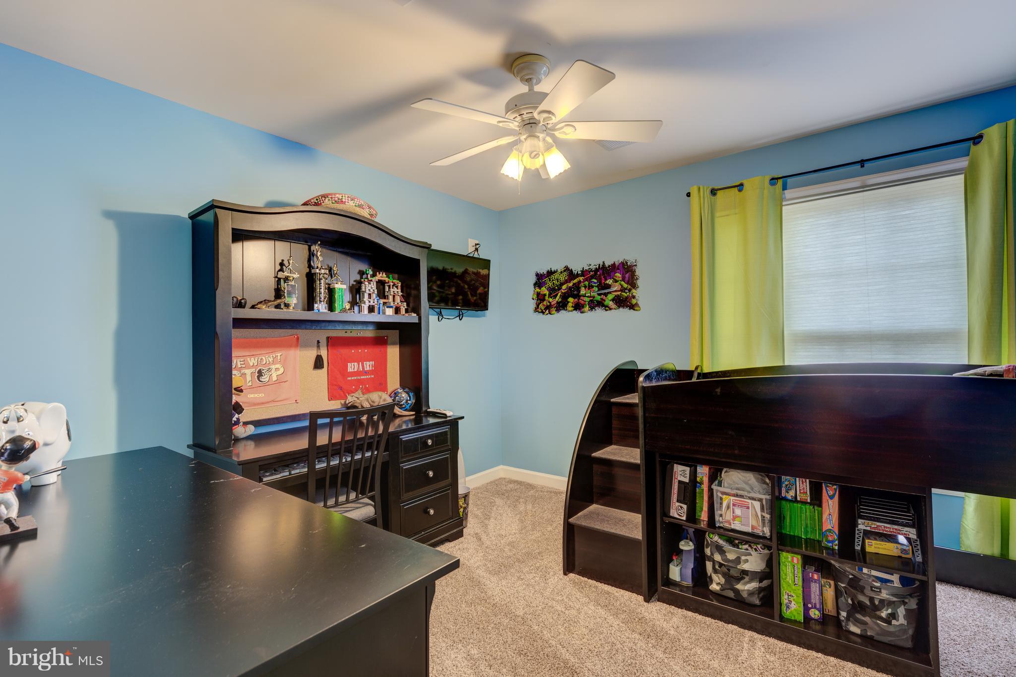 6113 Yorktown Road Mount Airy, MD 21771 - Photo 34 of 59 Bedroom #1