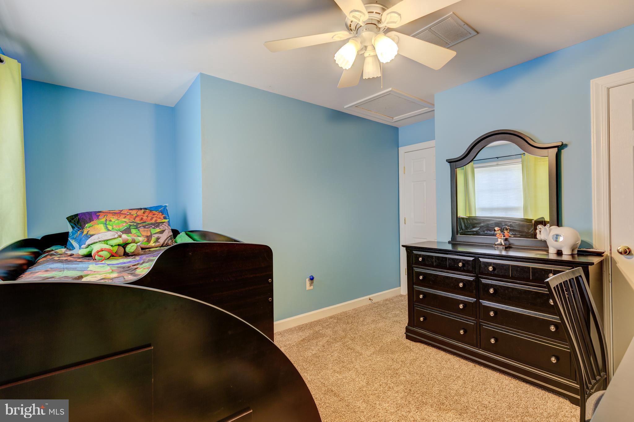 6113 Yorktown Road Mount Airy, MD 21771 - Photo 35 of 59 Bedroom #1