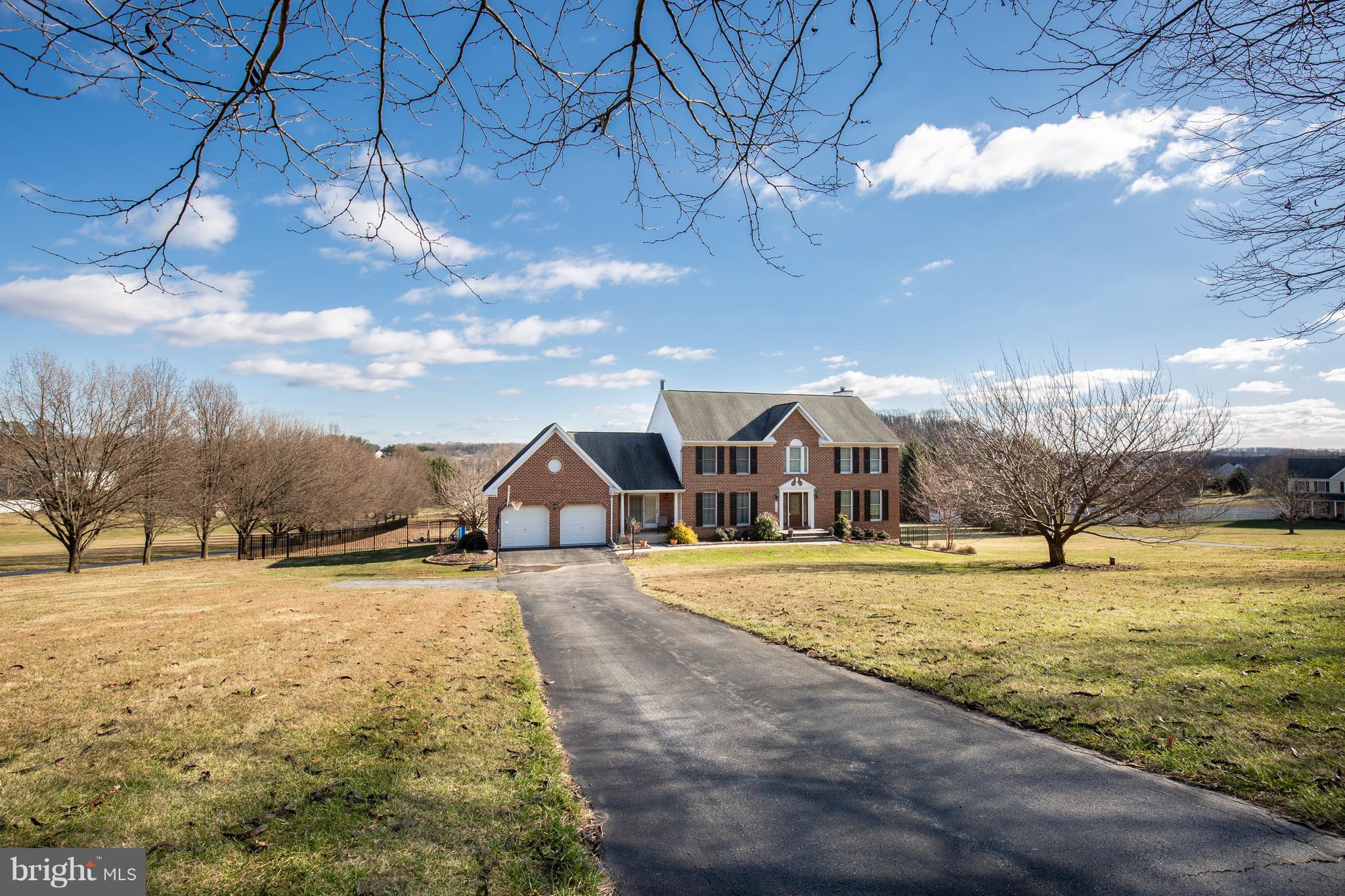 6113 Yorktown Road Mount Airy, MD 21771 - Photo 9 of 59 Privacy!