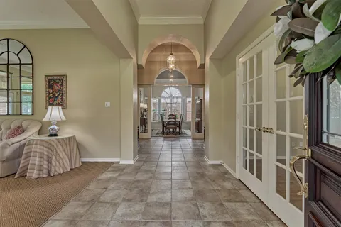 $925,000 | 46 North Copperknoll Circle, The Woodlands, TX 77381
