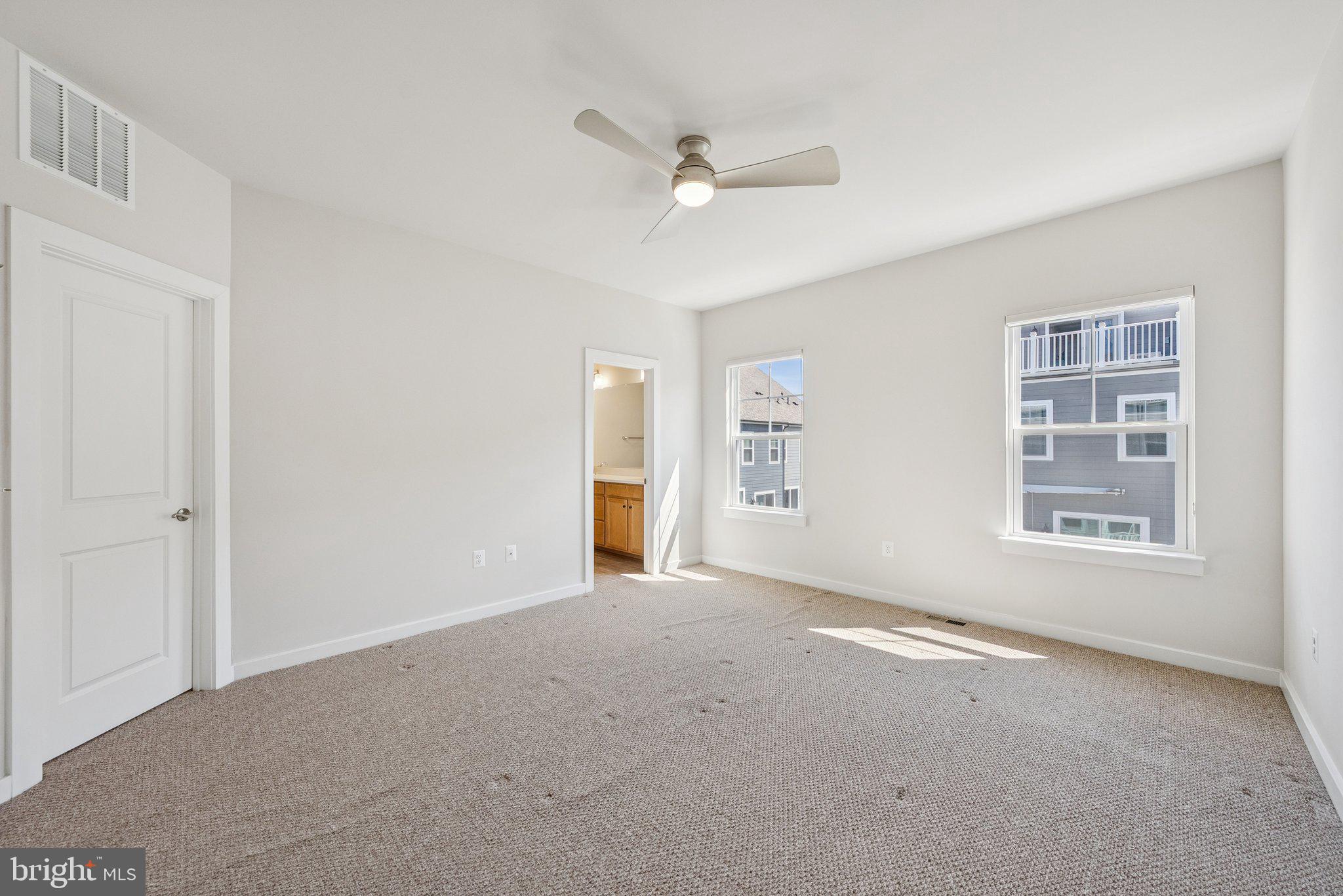 1655 Aspen Poplar Road Dumfries, VA 22026 - Photo 28 of 57 a view of an empty room with a window