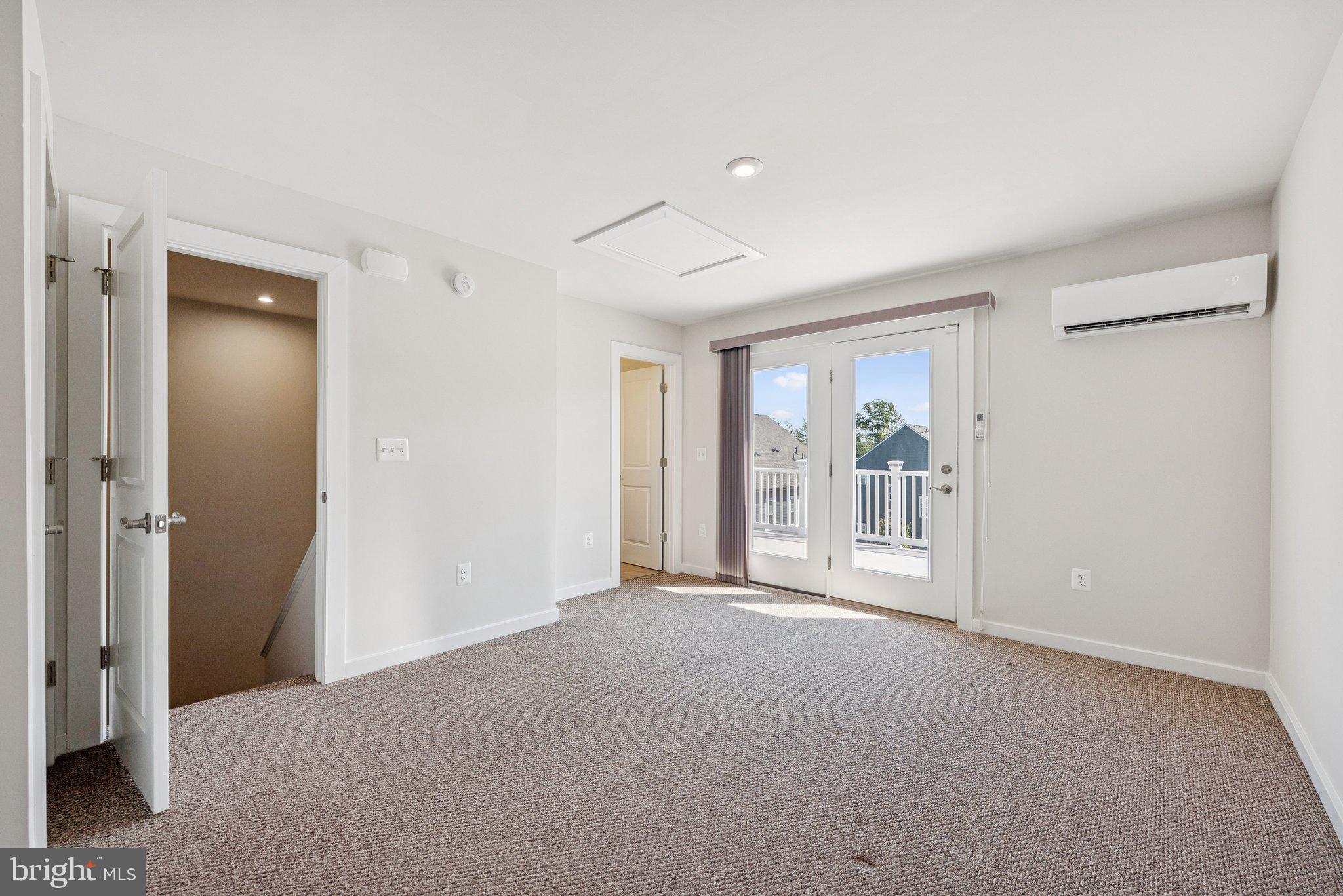 1655 Aspen Poplar Road Dumfries, VA 22026 - Photo 34 of 57 Loft/Third Bedroom w/ Private Deck