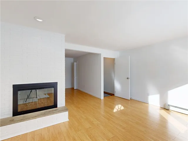 $730,000 | 19 Brown Terrace, Portsmouth, RI 02871