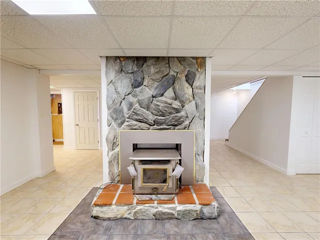 $730,000 | 19 Brown Terrace, Portsmouth, RI 02871