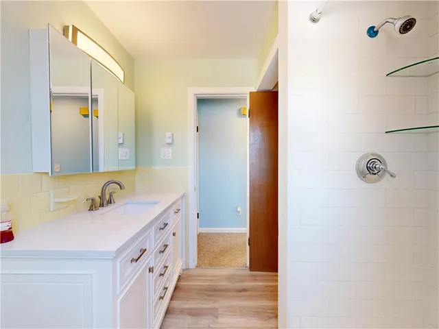 $730,000 | 19 Brown Terrace, Portsmouth, RI 02871